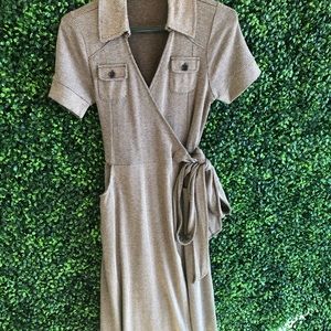 Straps dress brown